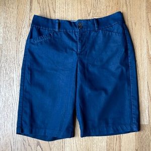 Womens Dockers Shorts - size 6